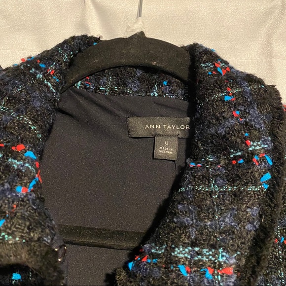 Ann Taylor Women’s Size 10/12 Jacket Skirt Set EUC - Picture 5 of 12